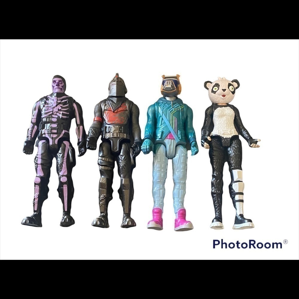 FORTNITE CHARACTERS BUNDLE